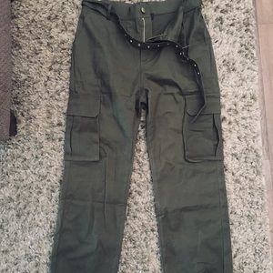 Fashion nova cargo joggers olive L